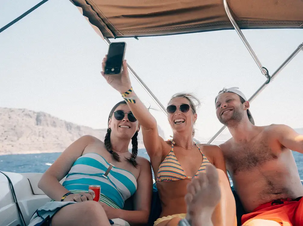 Testemonial card image